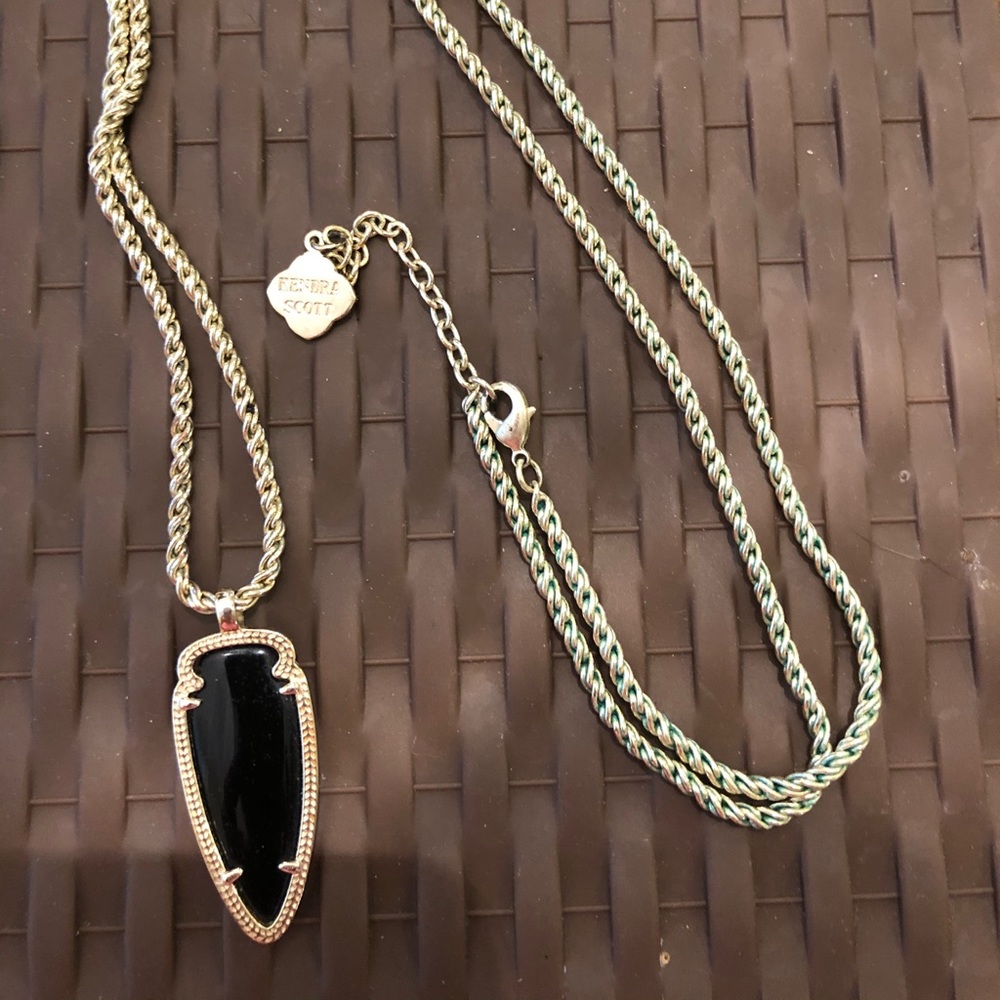 Kendra Scott Necklace